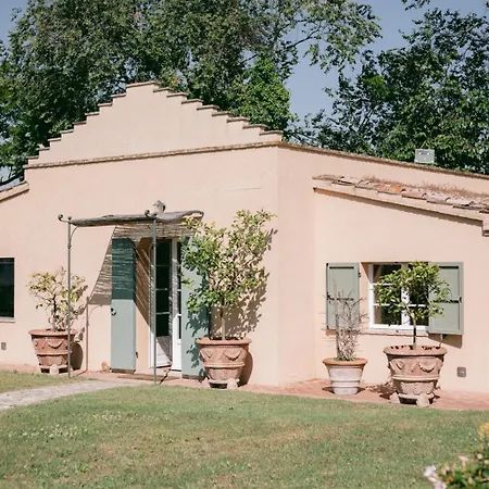 La Monteduccia Bed & Breakfast *