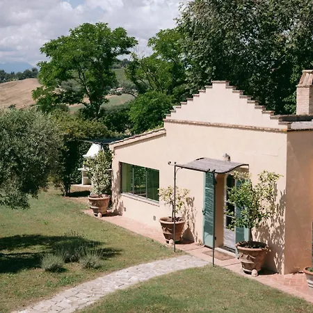 La Monteduccia * Ostra Vetere