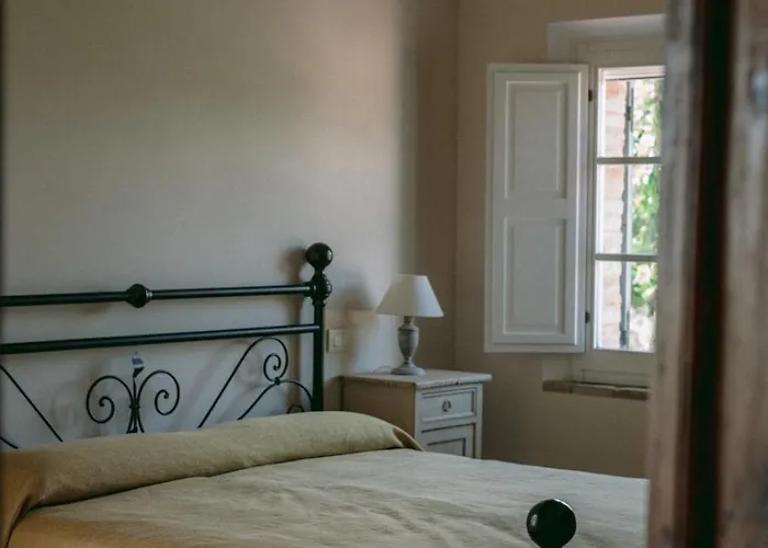 La Monteduccia Bed & Breakfast Ostra Vetere