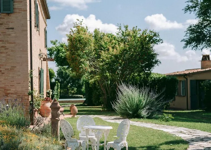 La Monteduccia Ostra Vetere